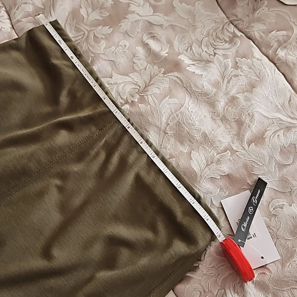 DONATED 🌎OLIVIA & GRACE SKIRT - Picture 5 of 7